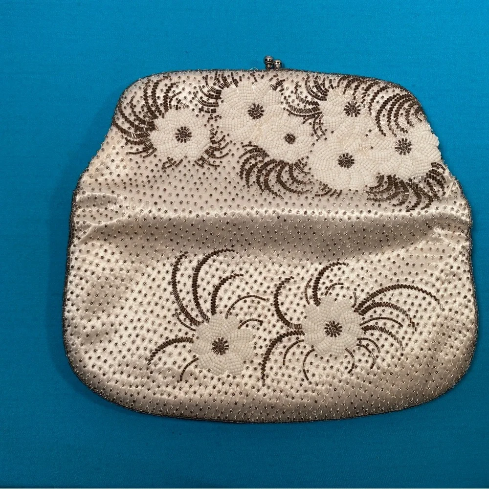Beaded Floral Clutch by II Yama - Picture 1 of 11